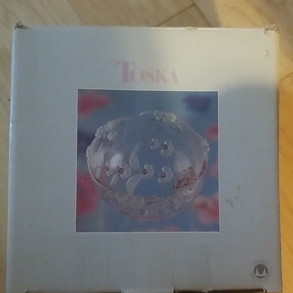 Toska Pink and White Kitchen Essentials - Picture 7 of 7